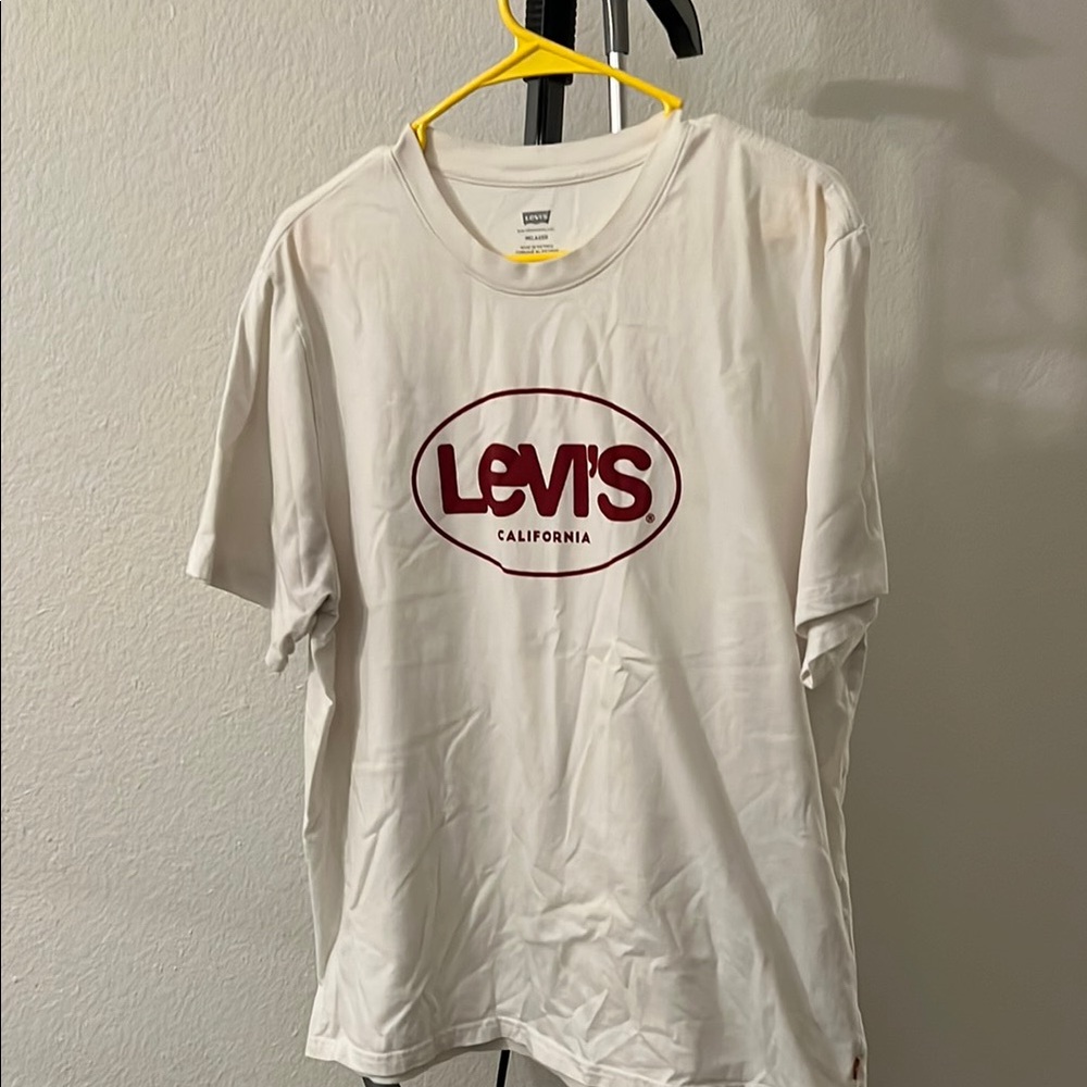 Levi's White Short Sleeve Tee